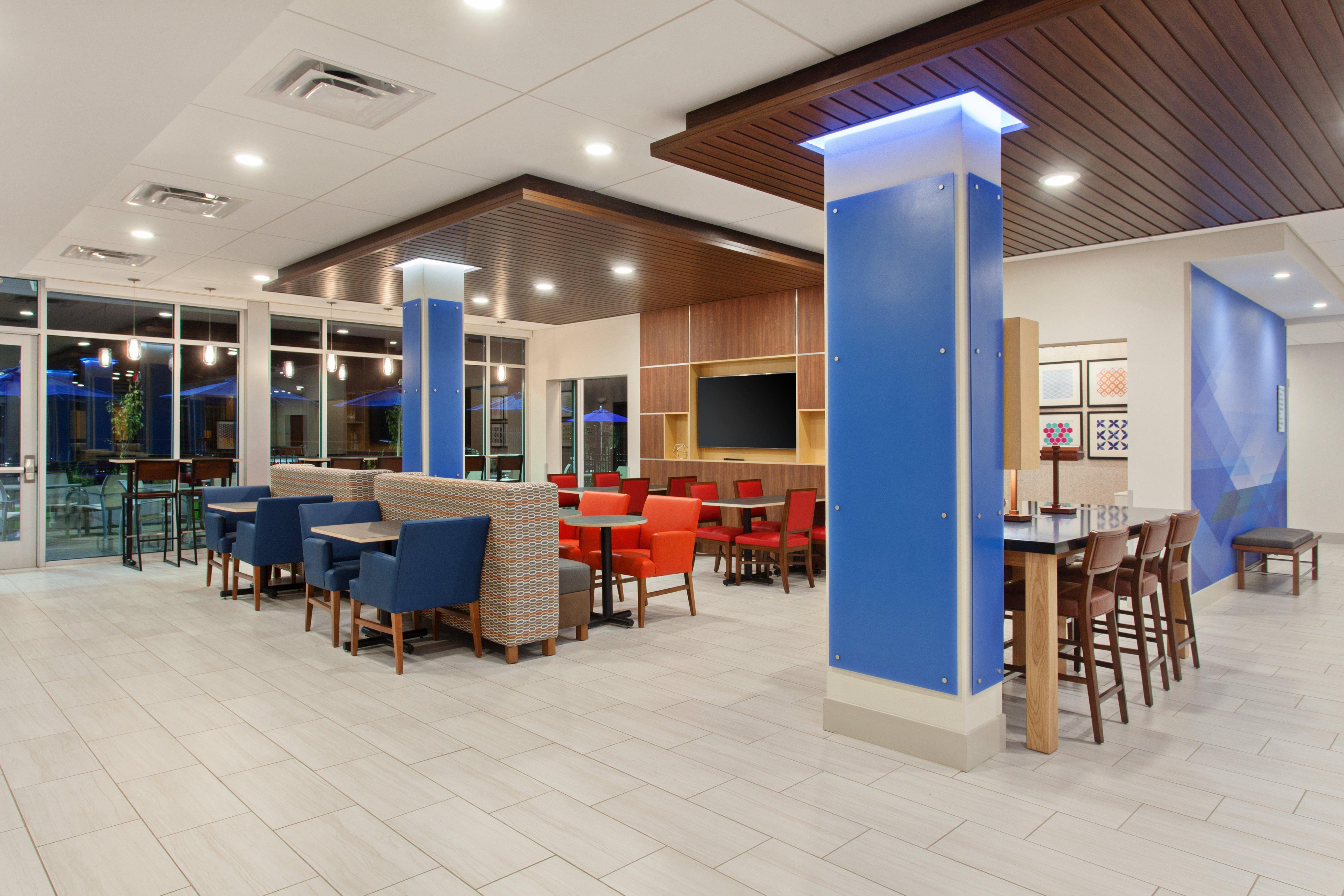 Holiday Inn Express & Suites - Moses Lake By Ihg Экстерьер фото