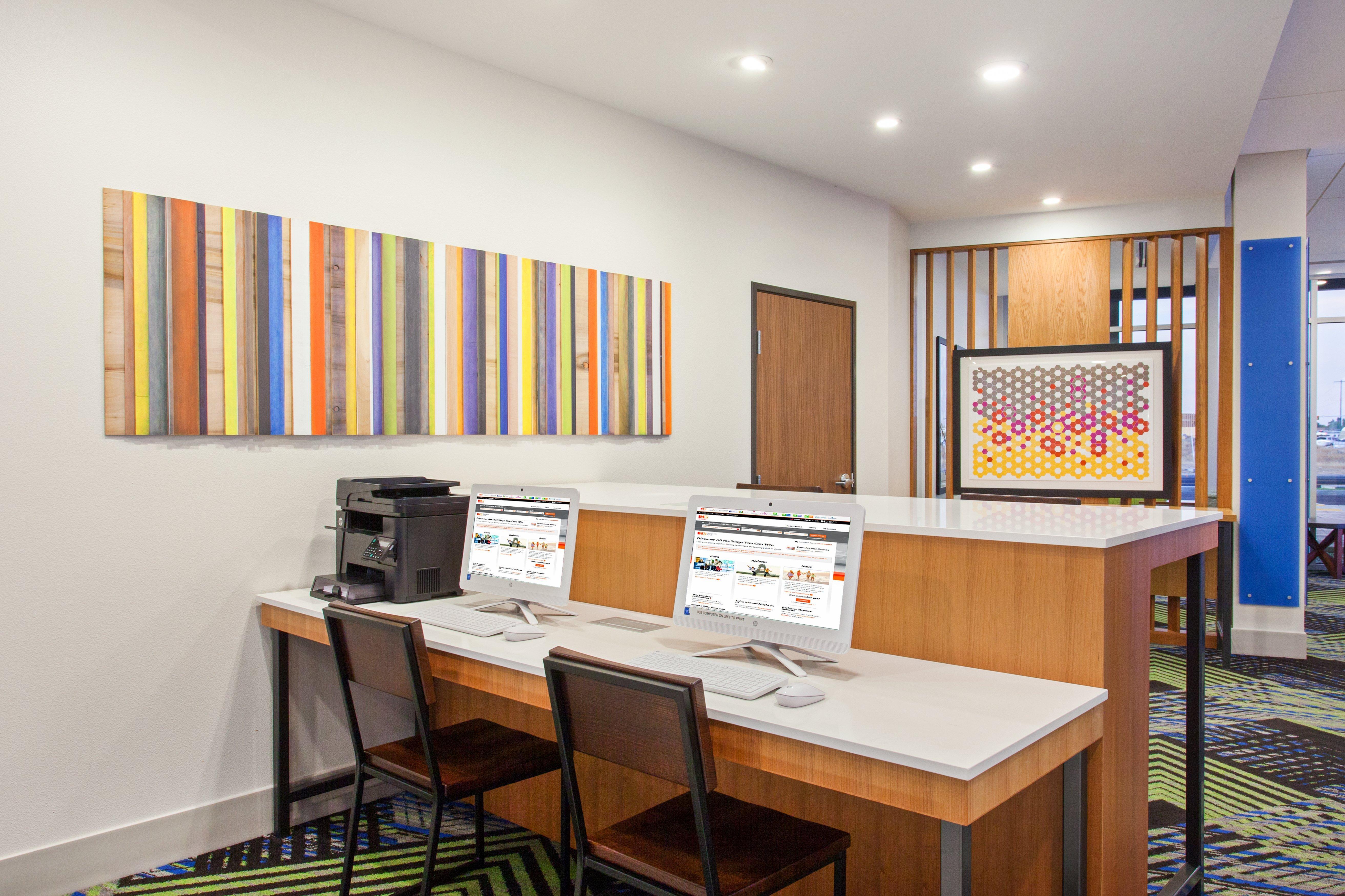 Holiday Inn Express & Suites - Moses Lake By Ihg Экстерьер фото